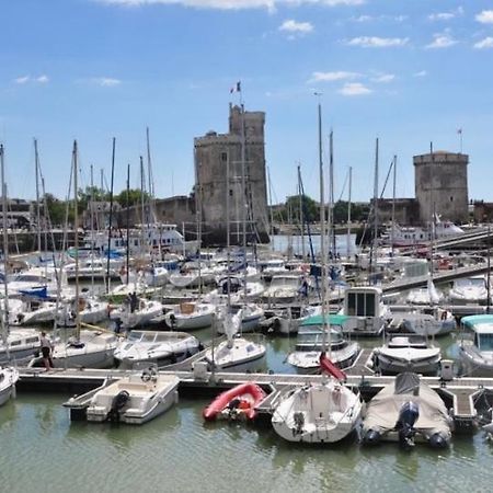 Maison Terrasse Proche Centre Ville Et Ile De Re La Rochelle  Exterior foto